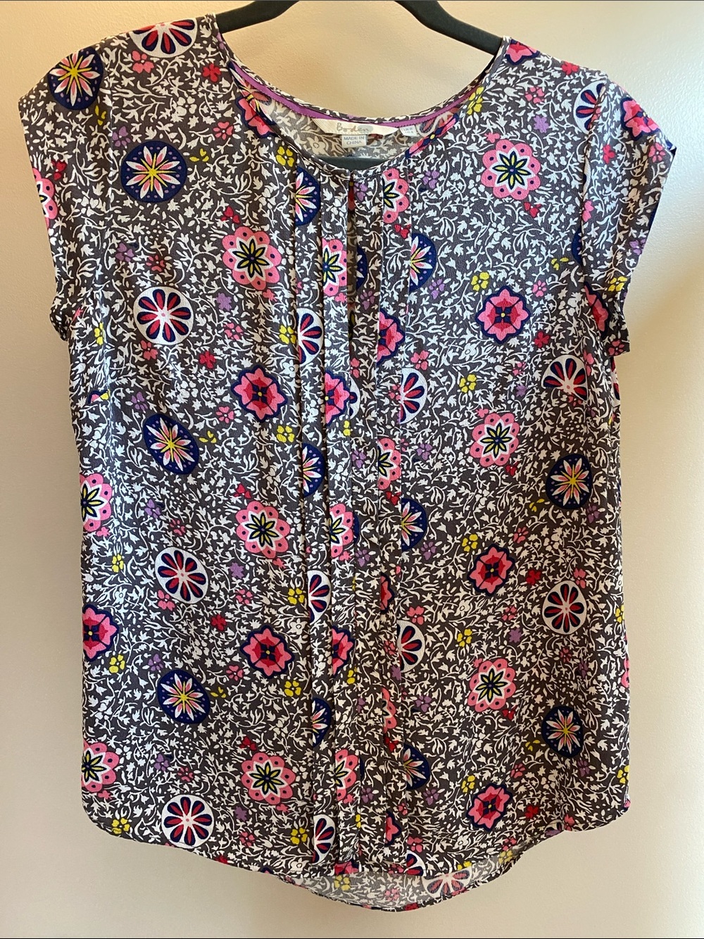 Boden Floral Printed Pleat Front Cap-Sleeve Blouse Size 4
